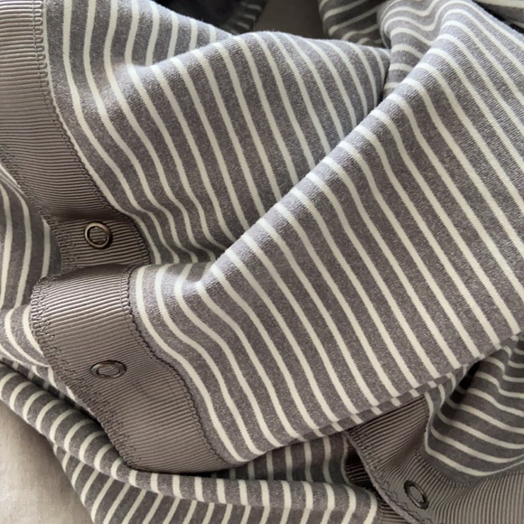 Lululemon Vinyasa Scarf - Picture 2 of 2